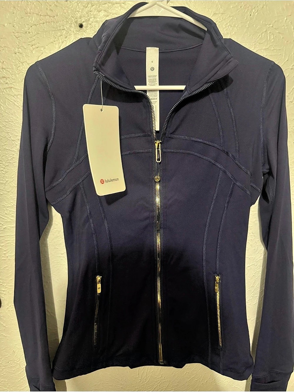 lululemon Define Jacket *Nulu Women's Navy Blue Zip Jacket NWT